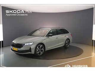 Skoda Octavia Combi Sportline Tour 1.5 eTSI 150pk DSG Automaat Trekhaak, Adaptive cruise control, Elektrische achterklep, LED matrix koplampen, Navigatie, Achteruitrijcamera