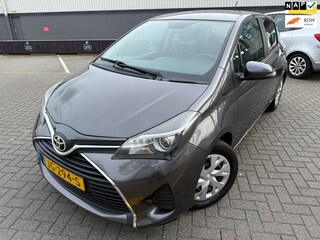 Toyota Yaris 1.3 VVT-i Aspiration*CRUISE*CAMERA*NEW APK*NAP*NAVI