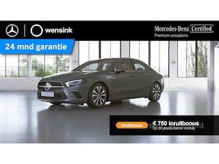Mercedes-Benz A-klasse 250 e | Panoramadak | Sfeerverlichting | Stoelverwarming | Multibeam |