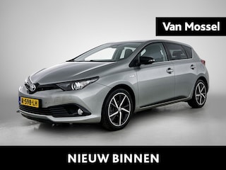 Toyota Auris 1.8 Hybrid Executive | Navi | Stoel Verwarming | Cam | PDC | Cruise Control | ECC | 17"LMV |