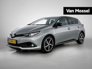 Toyota Auris 1.8 Hybrid Executive | Navi | Stoel Verwarming | Cam | PDC | Cruise Control | ECC | 17"LMV |