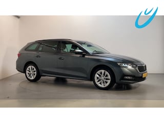 Skoda Octavia Combi 1.0 e-TSI DSG Business Edition Sfeerverlichting Parkeersensoren App-Connect Navigatie