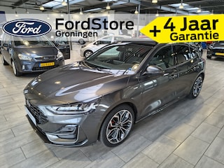 Ford Focus ST-Line EcoBoost Hybrid 155 pk | Pano | 18" | Winter Pack | Camera | Adapt. cruise | Camera | Draadloos Apple Carplay |