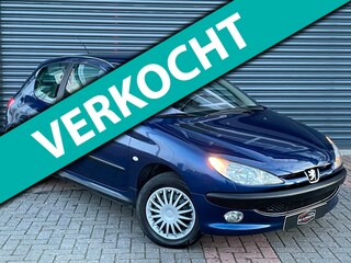 Peugeot 206 1.4-16V Gentry Bluetooth | Climate Control | Elektr ramen