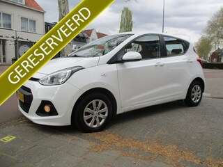 Hyundai i10 1.0i i-Motion Comfort / AIRCO / P.D.C / NW-STAAT / 84dkm