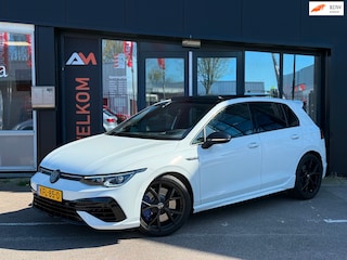 Volkswagen Golf 2.0 TSI R 4Motion | Pano | Akra | HUD | Memory
