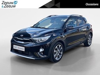 Kia Stonic 120PK T-GDi DynamicLine Automaat | Trekhaak | Climate Control | Camera | Apple CarPlay/Android Auto | Cruise Control | Lichtmetalen Velgen | Armsteun | Parkeersensoren | Licht & Regen Sensor |