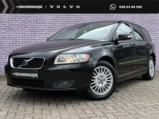 Volvo V50 2.0 Edition II | Trekhaak | Leder | High Performance Audio | Metallic lak | Bluetooth | Parkeersensoren | Cruise control | Climate control |