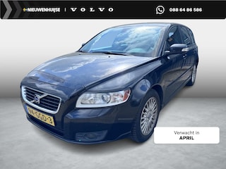 Volvo V50 2.0 Edition II | Trekhaak | Leder | High Performance Audio | Metallic lak | Bluetooth | Parkeersensoren | Cruise control | Climate control |