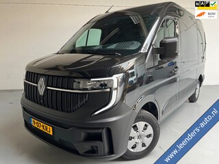 Renault Master NIEUW (MODEL) DEMO T35 2.0 dCi 130 L2H2 Start 3Persoons Zwart Metallic BPM VRIJ, ORIGINEEL NEDERLANDSE BUS!