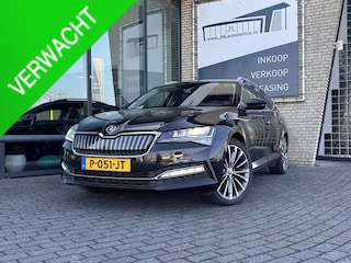Skoda Superb Combi 1.4 TSI iV Business*AUTOM.*ECC*CRUISE*HAAK*CAM*