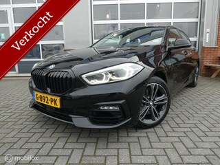 BMW 118i Edition Sport Line Shadow Executive