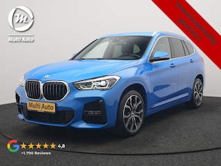 BMW X1 xDrive25e M Sport PHEV 221pk Dealer O.H. | Camera | Sportstoelen & Stuur Verwarmd | Sfeerverlichting | Cruise Control | Navigatie | DAB | 19"L.M | Plug In Hybrid |