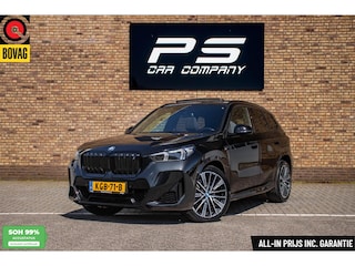 BMW iX1 xDrive30 M-Sport 67 kWh, BTW, Pano, Half Leder. H&K
