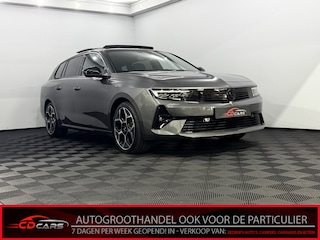 Opel Astra Sports Tourer 1.2 Ultimate Panoramadak, 360 Camera, Navi, Memory stoelen, Elektrische achterklep, Head-up display, Keyless start