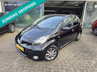 Toyota Aygo 1.0-12V Dynamic Navigator | 2E EIGENAAR | 12MND GARANTIE | ANDROID | AIRCO | LMV |