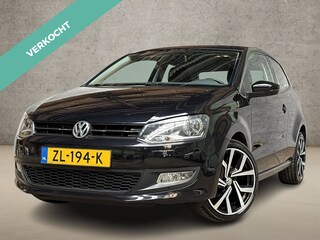 Volkswagen Polo 1.2 TSI Sportline (CLIMATE, STOELVERWARMING, LM VELGEN, PARKEERSENSOREN, SPORTSTOELEN, CRUISE, ELEK RAMEN, NIEUWE APK, NIEUWSTAAT)
