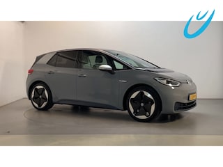 Volkswagen ID.3 First Max 58 kWh Panoramadak Camera Stoelverwarming Navigatie Sfeerverlichting