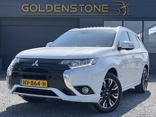 Mitsubishi Outlander 2.0 PHEV instyle+ Camera 360°,Pano,Trekhaak,Dealer Onderhouden,Keyless,Leder,Stuurverw,Stoelvwerw,Stoelventilatie,Pdc V+A,Clima,Cruise,Lm velgen,Carplay,Elekt.Stoel,N.A.P,Bj 12-2015,Apk tot 01-2027