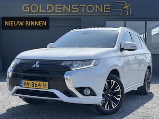 Mitsubishi Outlander 2.0 PHEV instyle+ Camera 360°,Pano,Trekhaak,Dealer Onderhouden,Keyless,Leder,Stuurverw,Stoelvwerw,Stoelventilatie,Pdc V+A,Clima,Cruise,Lm velgen,Carplay,Elekt.Stoel,N.A.P,Bj 12-2015,Apk tot 01-2027