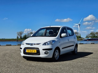 Hyundai i10 1.25i i-Catcher