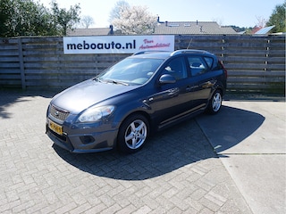 Kia Ceed cee'd Sporty Wagon 1.4 CVVT X-ecutive