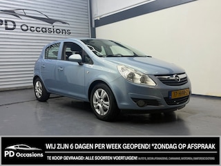 Opel Corsa 1.2-16V Cosmo - Nieuw ketting - Camera - Elek. Ramen - Nieuwe APK