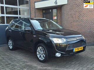 Mitsubishi Outlander 2.0 PHEV Instyle Nap |Dakraam |Camera