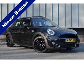 Mini Cooper 1.5 Dalston Edition | Pano | 5-Drs | Schaalstoel | Carplay