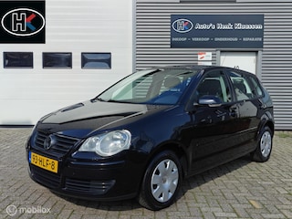 Volkswagen Polo 5-deurs 1.4-16v 86pk Comfortline Airco CDVab