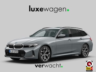BMW 3-serie Touring 330e xDrive M-Sport Pano 19inch El-zetels HUD 360-cam LCI-2