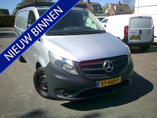 Mercedes-Benz Vito 111 CDI Lang VOORZIEN VAN AIRCO+RVS IMPERIAAL !!!!