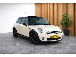 Mini Cooper 1.6 Sport (PERFECT ONDERHOUDEN, HARMAN KARDON, STOELVERWARMING, AIRCO, PANORAMADAK, NL-AUTO)