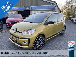 Volkswagen Up 1.0TSi 90pk BMT up! Club | Black Style | 17" Lichtmetaal | Telefoonintegratie | Climate Control | Stoelverwarming | Donker glas