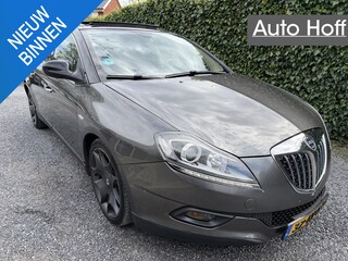 Lancia Delta 1.9-16V Twin-Turbo Platino | Panoramadak | Navi | Autom. Airco | Cruise Control | 18" LMV | Elekt. Ramen | PDC | Trekhaak | Half Leer | Privacy Glass | APK tot 22-12-2026!