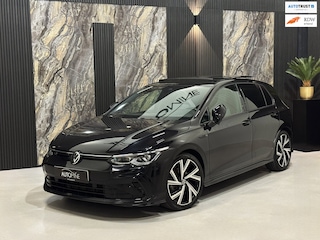Volkswagen Golf 1.5 eTSI 3x R-Line|PANORAMA|IQ LIGHTS|BLINDSPOT|BOMVOL