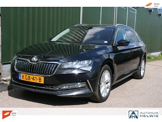 Skoda Superb Combi 1.4 TSI iV Business Edition Plus, CLIMA, NAVIGATIE, CAMERA, VIRTUEEL DASHBOARD, STOELVERWARMD