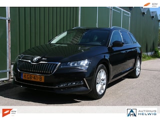Skoda Superb Combi 1.4 TSI iV Business Edition Plus, CLIMA, NAVIGATIE, CAMERA, VIRTUEEL DASHBOARD, STOELVERWARMD