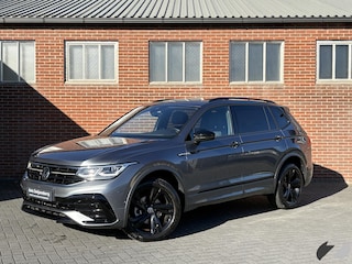 Volkswagen Tiguan 1.5 TSI R-Line |Pano|Trekhaak|Memory|