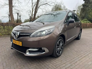 Renault Scénic 1.6 dCi Bose Pano/Xenon/Halfleer/Trekhaak/Camera/Navi/APK