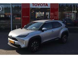 Toyota Yaris Cross 1.5 HYBRID FIRST EDITION NL-AUTO STOEL/STUURVERW P-SENSOREN BLIND-SPOT KEYLESS 17'' LM-VELGEN CLIMA AD-CRUISE NAVI APPLE/ANDROID