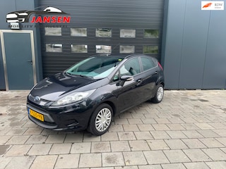 Ford Fiesta 1.25 Trend | Airco | Stoelverw | Voorruit verw | APK 1-2027 | onderhoudshist aanwezig