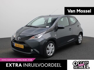 Toyota Aygo 1.0 VVT-i x-play | Navigatie | Camera | Airco |