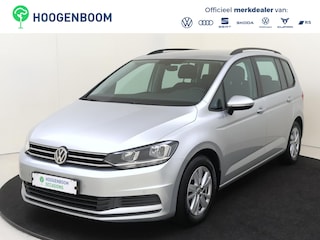 Volkswagen Touran 1.5 TSI Comfortline 7p | Trekhaak | Navigatie | 3 Zone airco | Parkeersensoren | Adaptieve cruise control | Bluetooth |