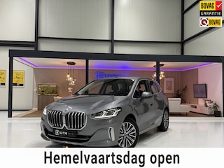 BMW 2-serie Tourer 225e xDrive Navi 360° Camera Leder Acc Clima Carplay Stoelverw.