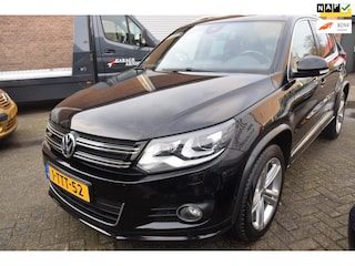 Volkswagen Tiguan 1.4 TSI R-Line Edition panodak,automaat,r-line