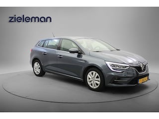 Renault Mégane Estate 1.3 TCe 140 Equilibre - Carplay, Navi, Cruise, Clima, Trekhaak