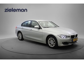 BMW 318D High Executive Automaat - Navi, Camera, Leer, PDC, Xenon