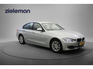 BMW 318D High Executive Automaat - Navi, Camera, Leer, PDC, Xenon