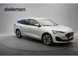 Ford Focus 1.0 EcoBoost Hybrid Titanium X wagon - Carplay, Navi, Cruise, Camera